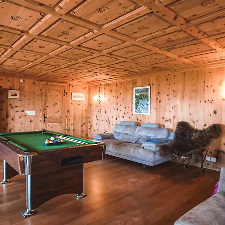 Des Reines - Luxe Discret, Vue Imprenable, Calme Absolue Chalet Crans-Montana