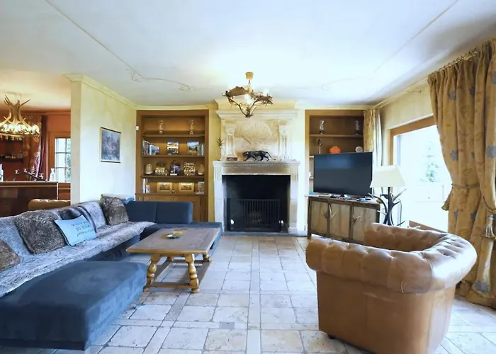 Des Reines - Luxe Discret, Vue Imprenable, Calme Absolue Chalet Crans-Montana