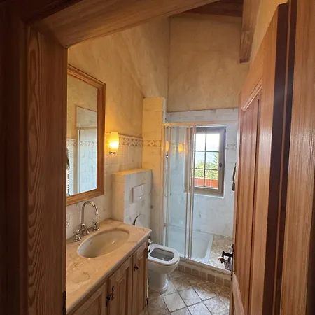 Des Reines - Luxe Discret, Vue Imprenable, Calme Absolue